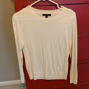 Banana Republic off-white sweater, size L